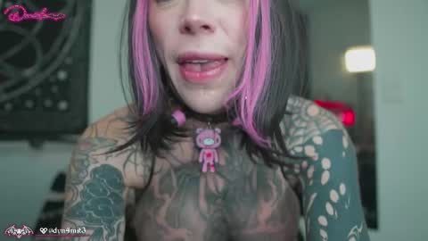 Snapshot of punkyfoxx chatting on March 11, 1:06 pm punkyfoxx online show from March 11, 1:06 pm