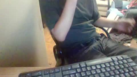 pup_y online show from September 29, 6:35 pm