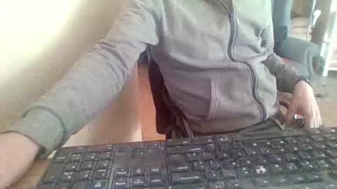 pup_y online show from March 18, 10:07 am