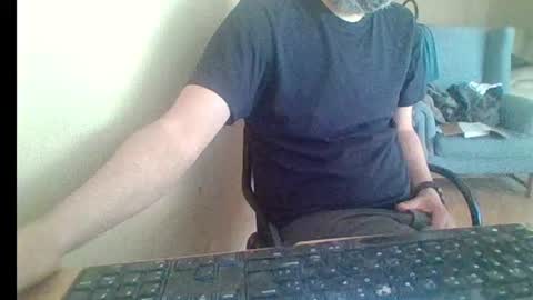 pup_y online show from March 24, 10:42 am