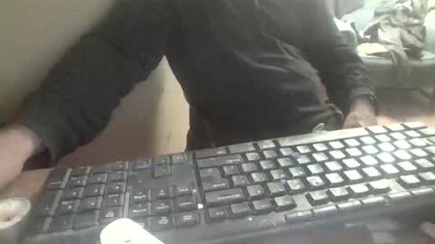 pup_y online show from March 24, 11:10 pm