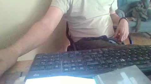 pup_y online show from March 25, 3:07 pm