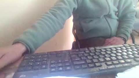 pup_y online show from March 26, 8:20 am