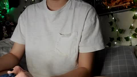 Rhys online show from December 18, 8:42 am
