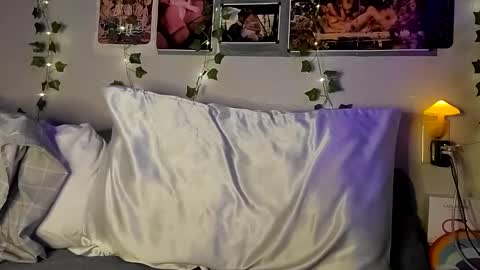 Rhys online show from January 5, 3:22 am