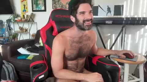 Pup Scritch online show from July 6, 3:03 pm