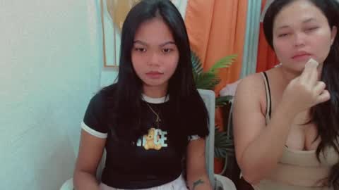 Snapshot of pure_asian_beauty chatting on July 28, 4:39 pm zarah online show from July 28, 4:39 pm