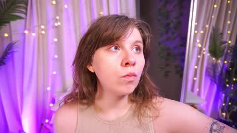 constant schedule Wednesday  Friday  Saturday  Sunday  The Rosemarie online show from February 1, 5:39 am