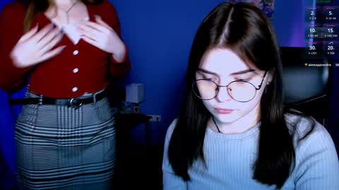Snapshot of pure_radiance chatting on December 25, 10:39 am Ask me3 online show from December 25, 10:39 am