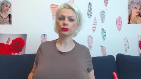 Snapshot of pure_seduce_wow chatting on May 28, 1:03 am Goldie online show from May 28, 1:03 am