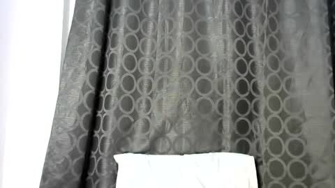 Snapshot of pure_seductive chatting on June 25, 12:31 pm pure_seductive online show from June 25, 12:31 pm