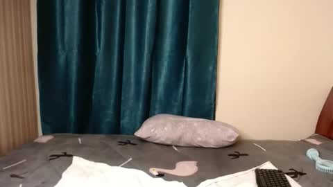 Essy online show from March 26, 11:54 pm