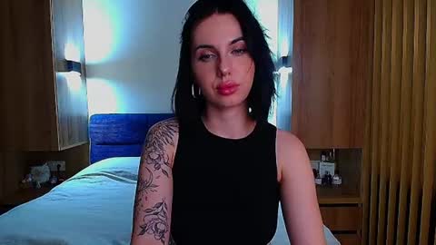 Snapshot of pure_temptation_j chatting on July 6, 3:47 pm Julia online show from July 6, 3:47 pm