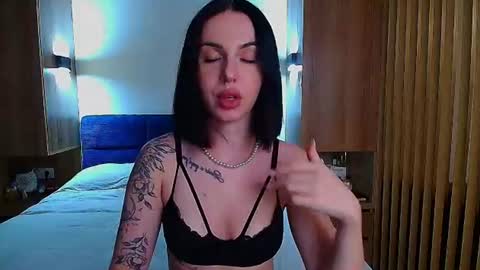 Snapshot of pure_temptation_j chatting on July 9, 3:49 pm Julia online show from July 9, 3:49 pm