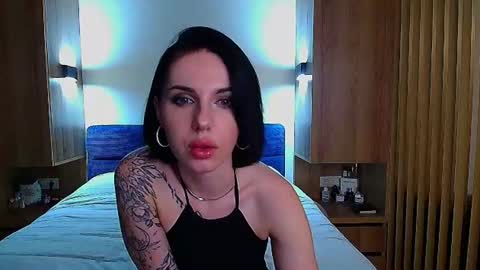 Snapshot of pure_temptation_j chatting on July 11, 4:10 pm Julia online show from July 11, 4:10 pm