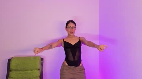 purepleasure25 online show from February 23, 7:17 am