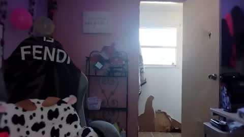 Purple2StayThnxxx online show from October 13, 3:01 pm