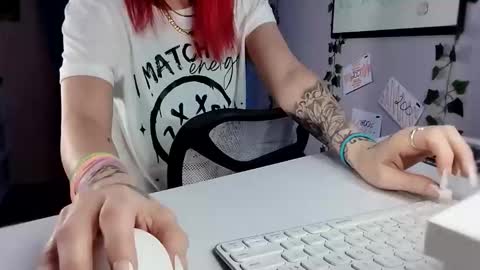 Purple2StayThnxxx online show from November 13, 11:03 pm