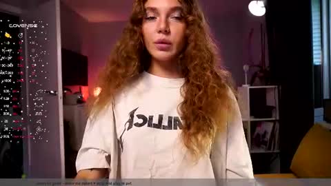 Snapshot of purple_baby chatting on August 5, 12:30 pm Sasha wait you here 6 of November. will celebrate my B- day online show from August 5, 12:30 pm