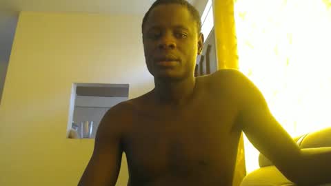 purple_hearts online show from March 29, 1:00 pm