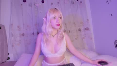 Purple Lilith online show from September 25, 9:02 am