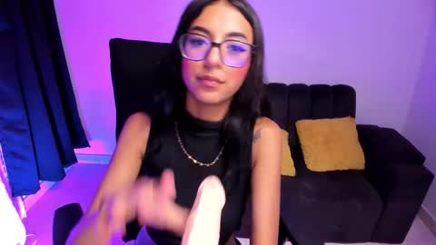 Snapshot of purplemegan chatting on March 16, 5:44 am MEGANNNN online show from March 16, 5:44 am
