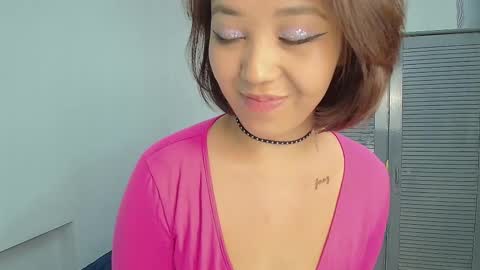 Snapshot of purrrfectmiko chatting on October 17, 5:37 pm Miko online show from October 17, 5:37 pm