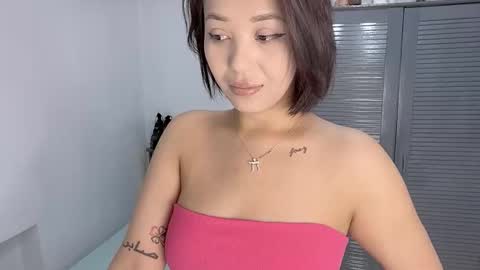 Snapshot of purrrfectmiko chatting on December 5, 2:14 pm Miko online show from December 5, 2:14 pm