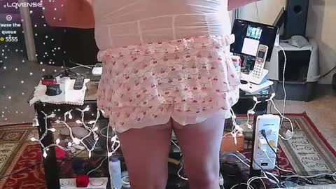 Snapshot of puss123176428 chatting on February 21, 9:00 pm puss123176428 online show from February 21, 9:00 pm