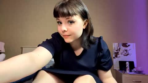 Snapshot of pussim0nstr chatting on March 17, 8:12 pm Alice online show from March 17, 8:12 pm