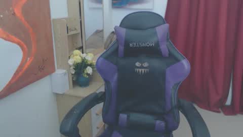 jessy online show from June 3, 9:23 am