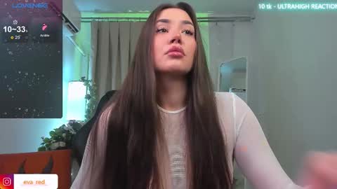 Eva  please thumbs up me  online show from December 16, 2:00 pm