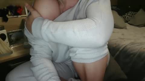 Lara online show from January 30, 10:19 pm