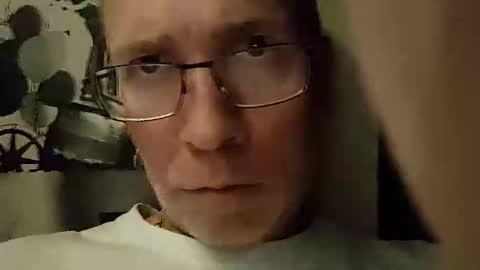 Snapshot of pussy_licker69__ chatting on April 24, 7:49 pm Pussy Licker - Womens Orgasm Paradise online show from April 24, 7:49 pm