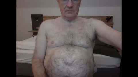 Snapshot of pussyaddict555 chatting on September 8, 7:57 pm pussyaddict555 online show from September 8, 7:57 pm