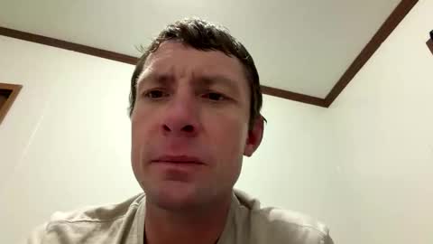pussybountyhunterr online show from May 2, 2:38 am