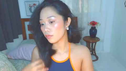 Snapshot of pussyc4t_doll chatting on November 29, 10:02 pm Marj33 online show from November 29, 10:02 pm