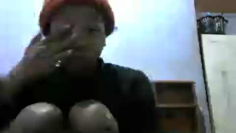 Snapshot of pussygood699 chatting on June 16, 6:49 am pussygood699 online show from June 16, 6:49 am