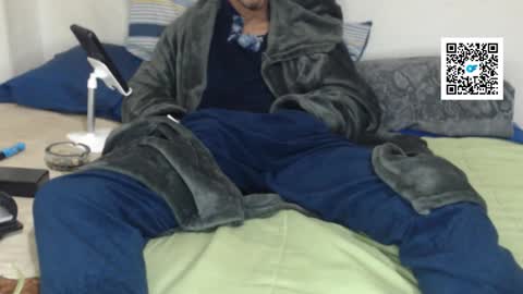 Snapshot of pussyhunterpt chatting on March 17, 9:29 pm Ruck Fules online show from March 17, 9:29 pm