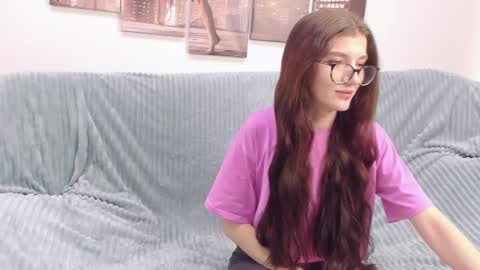 pussykatt_girl online show from March 1, 1:22 am