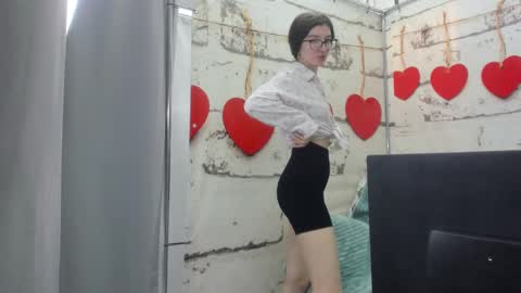 pussykatt_girl online show from March 6, 7:47 am