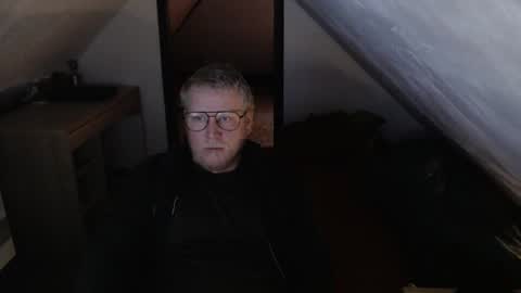 pussylovercb online show from December 3, 8:23 am