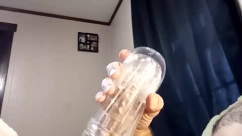 Pussyluver420 online show from December 2, 8:48 pm