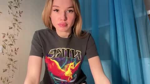 Lina online show from September 24, 2:42 pm