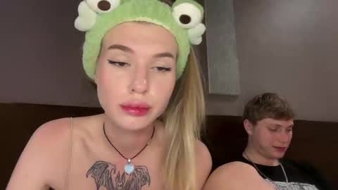 Lina online show from October 17, 9:06 pm