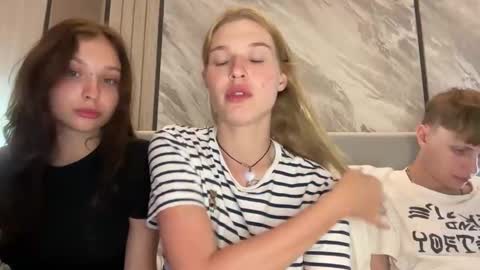 Lina online show from March 18, 4:21 pm