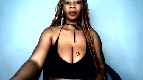 Snapshot of pussywet8623448 chatting on May 23, 5:28 pm pussywet8623448 online show from May 23, 5:28 pm