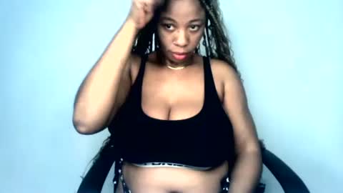 Snapshot of pussywet8623448 chatting on June 29, 10:37 am pussywet8623448 online show from June 29, 10:37 am