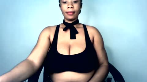 Snapshot of pussywet8623448 chatting on July 2, 5:19 pm pussywet8623448 online show from July 2, 5:19 pm