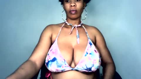 Snapshot of pussywet8623448 chatting on July 18, 4:00 pm pussywet8623448 online show from July 18, 4:00 pm